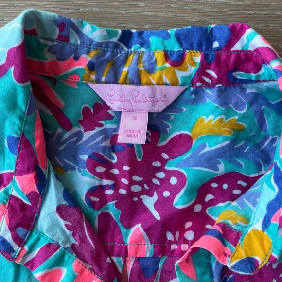 Lilly Pulitzer Captiva Tunic Top Blue Pink Trippin Sippin Sea Horses Small - Picture 3 of 5